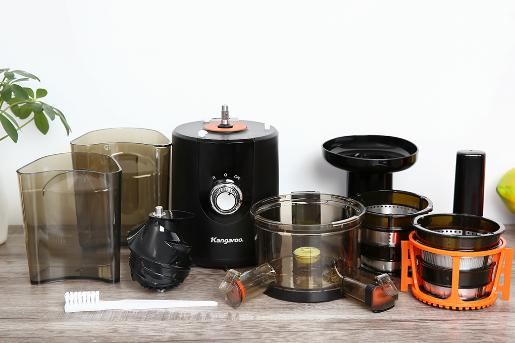 Máy ép chậm KANGAROO KG1B8, 200W