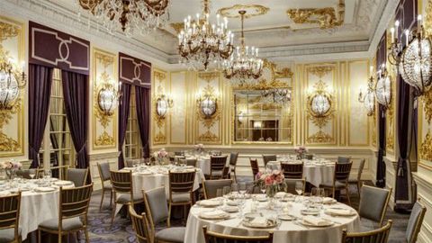 Thiết kế nhà hàng cao cấp