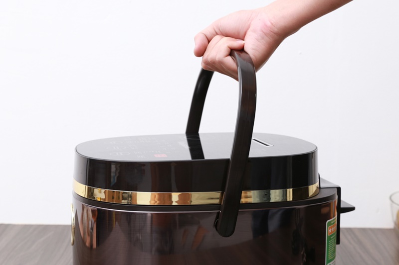 Nồi cơm điện cao tần Kangaroo KG599N