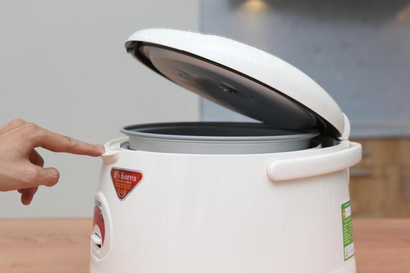 Nồi cơm điện Cuckoo CR1021 1.8l