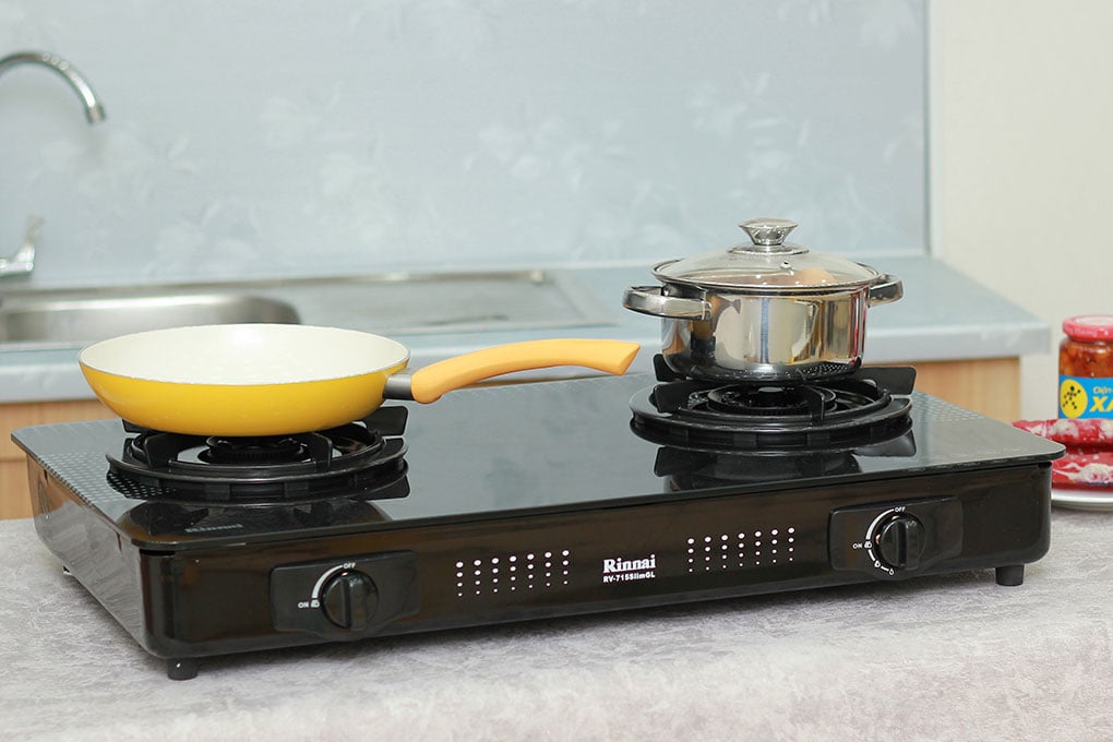 Bếp gas Rinnai RV-715 Slim(GL-D) - Liên hệ để được giá tốt