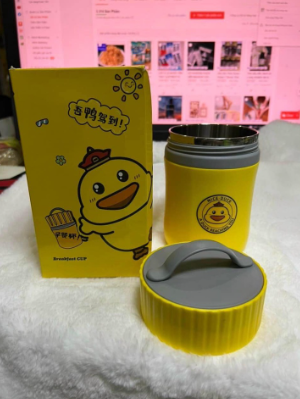 Ca ủ cháo giữ nhiệt hình vịt vàng - Bình giữ nhiệt ủ sữa , cơm kèm thìa 480ml