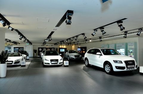 Thiết kế nội thất showroom ô tô cần tuân theo những tiêu chí nào