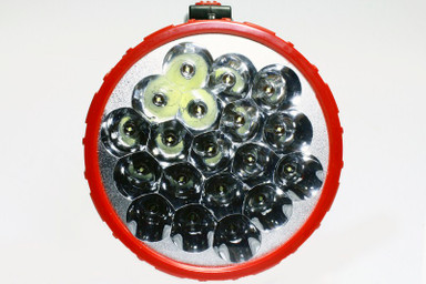 Đèn Pin cầm tay Tiross TS689