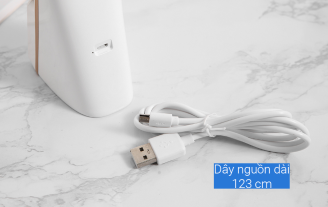 ĐÈN BÀN SẠC TÍCH ĐIỆN PANASONIC HHGLT0339W88L - LIÊN HỆ ĐỂ ĐƯỢC GIÁ TỐT