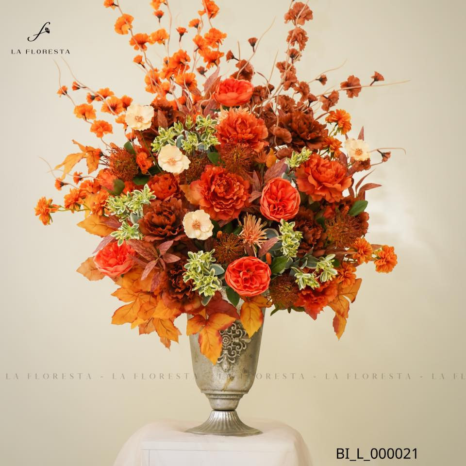 Lọ hoa trang trí đẹp cho không gian hiện đại tươi mới