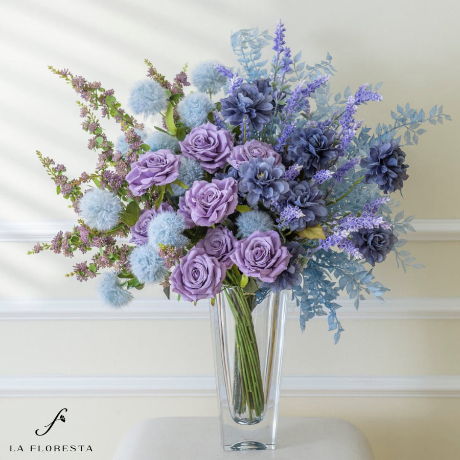 Lọ hoa trang trí đẹp cho không gian hiện đại tươi mới