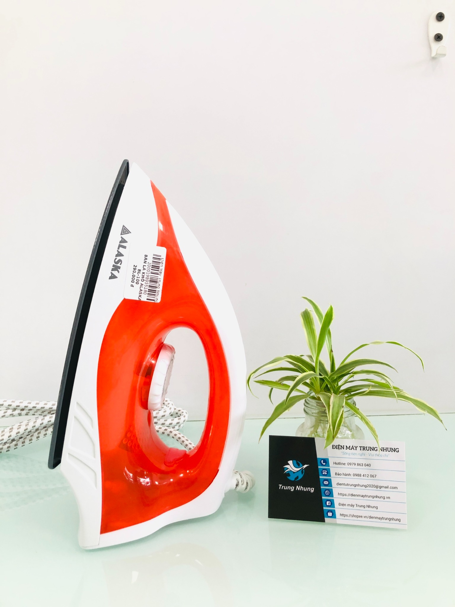 Bàn là khô Alaska BL-100, 1200W