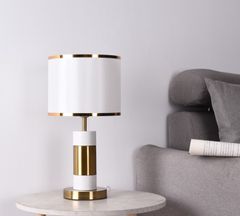 Đèn Bàn Trang Trí DB3068