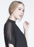  ĐẦM ĐEN TAY VOAN 