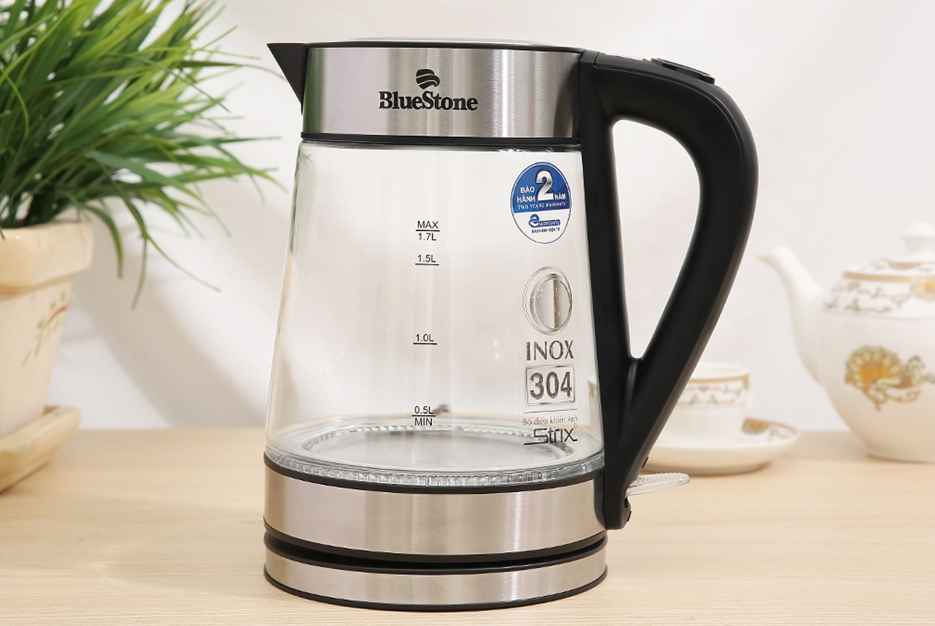 Bình đun siêu tốc BlueStone 1.7 lít KTB 3426