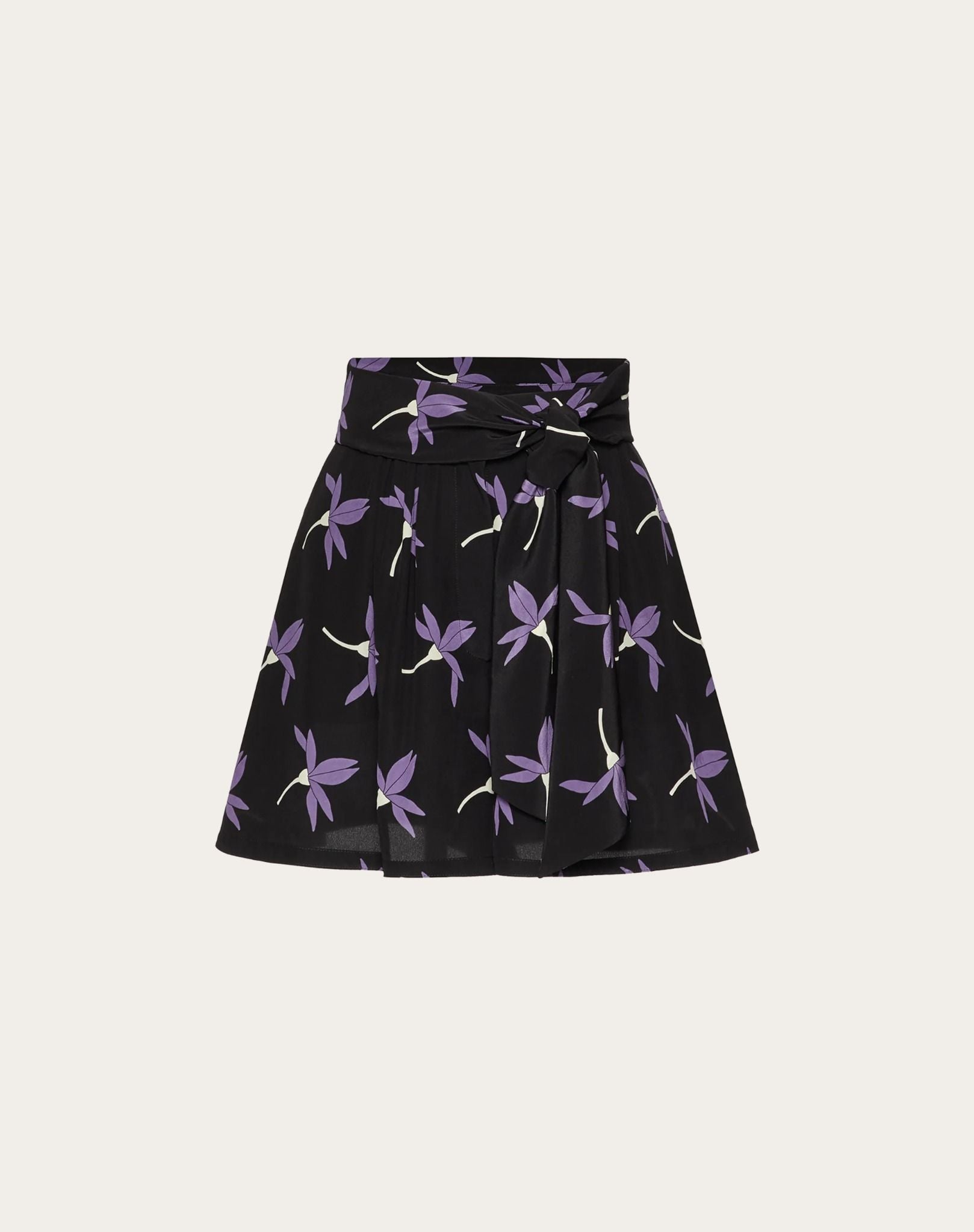 Quần short nữ Valentino PAP XB3RF1X26UN