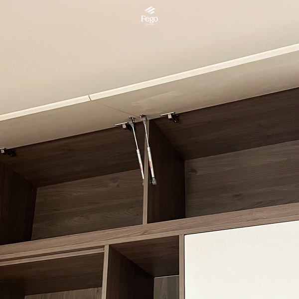  TỦ QUẦN ÁO KỊCH TRẦN CUSTOM 