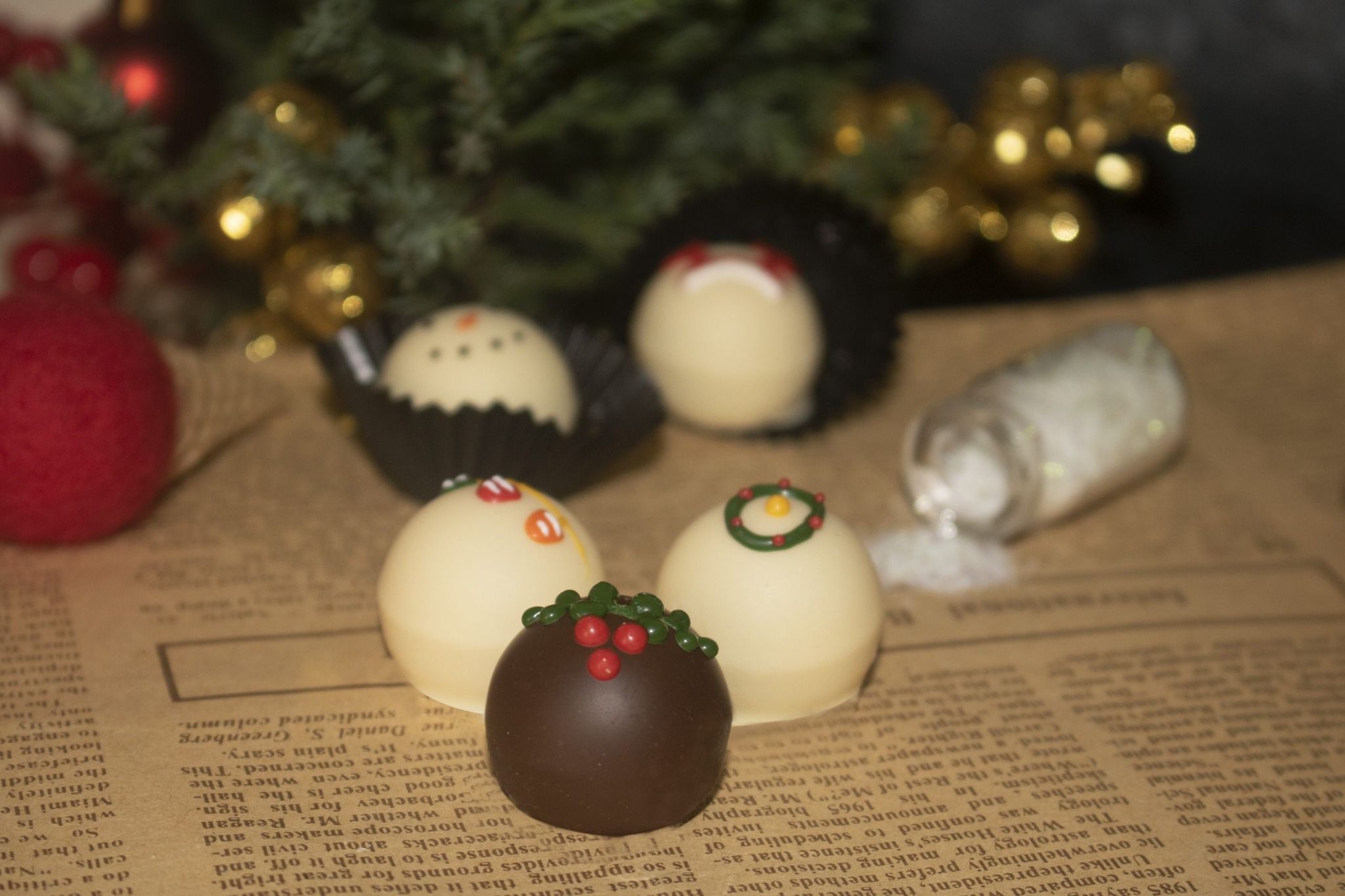  HỘP QUÀ TẶNG SÔ CÔ LA TƯƠI 5 VIÊN Legendary Chocolatier 