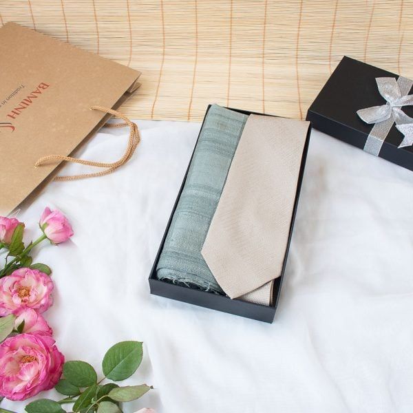  Set quà 058: Cà vạt tơ tằm sang trọng 