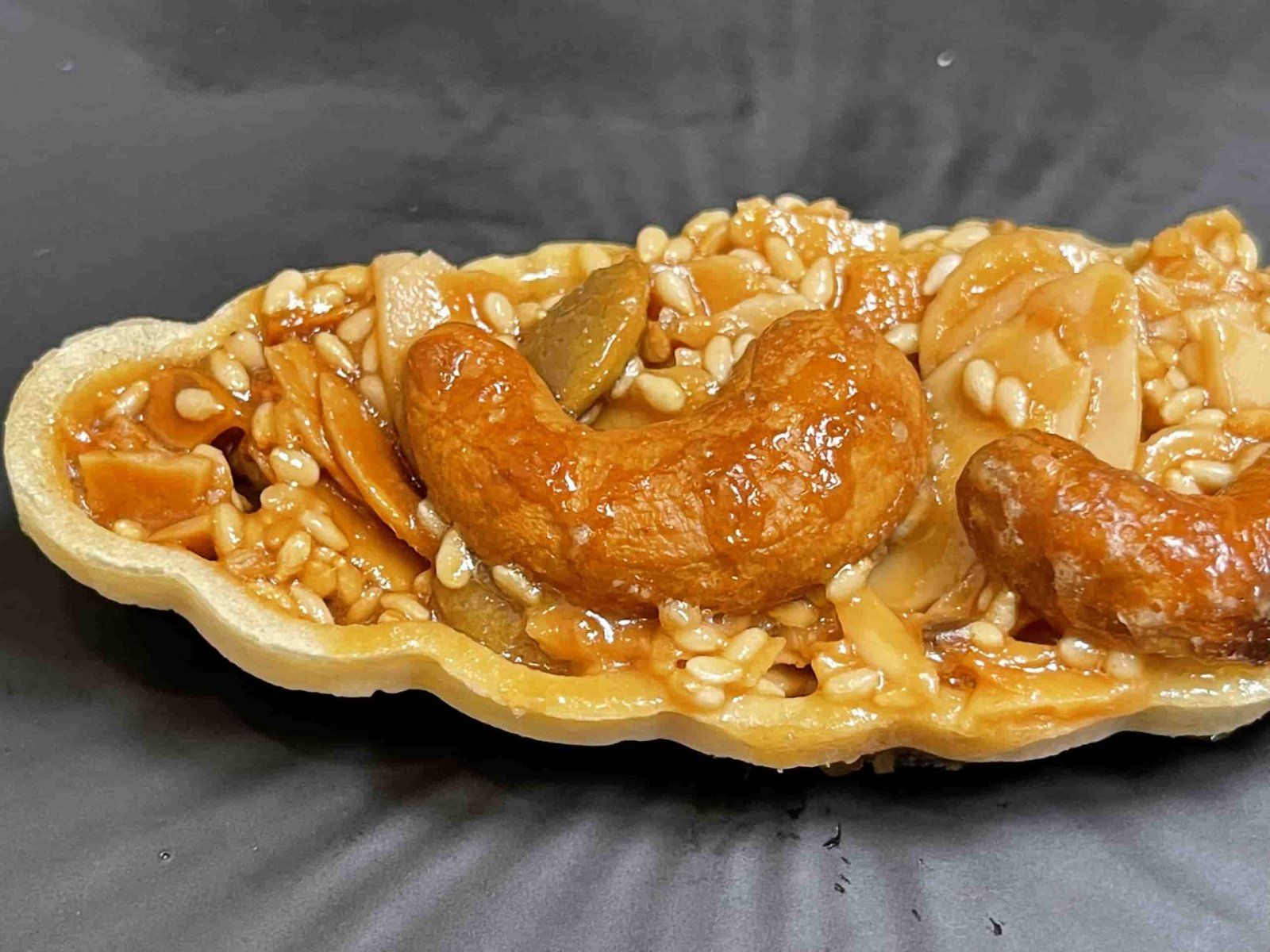  Bánh thuyền hạt 