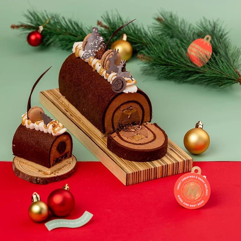  BÁNH KHÚC CÂY VỊ SÔ-CÔ-LA & CARAMEL QUẾ 