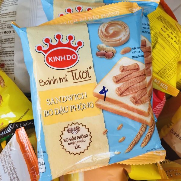  Bánh Mì Tươi Sandwich Bơ Đậu Phộng Kinh Đô 40g 