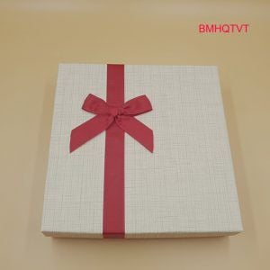  Hộp quà vuông to 