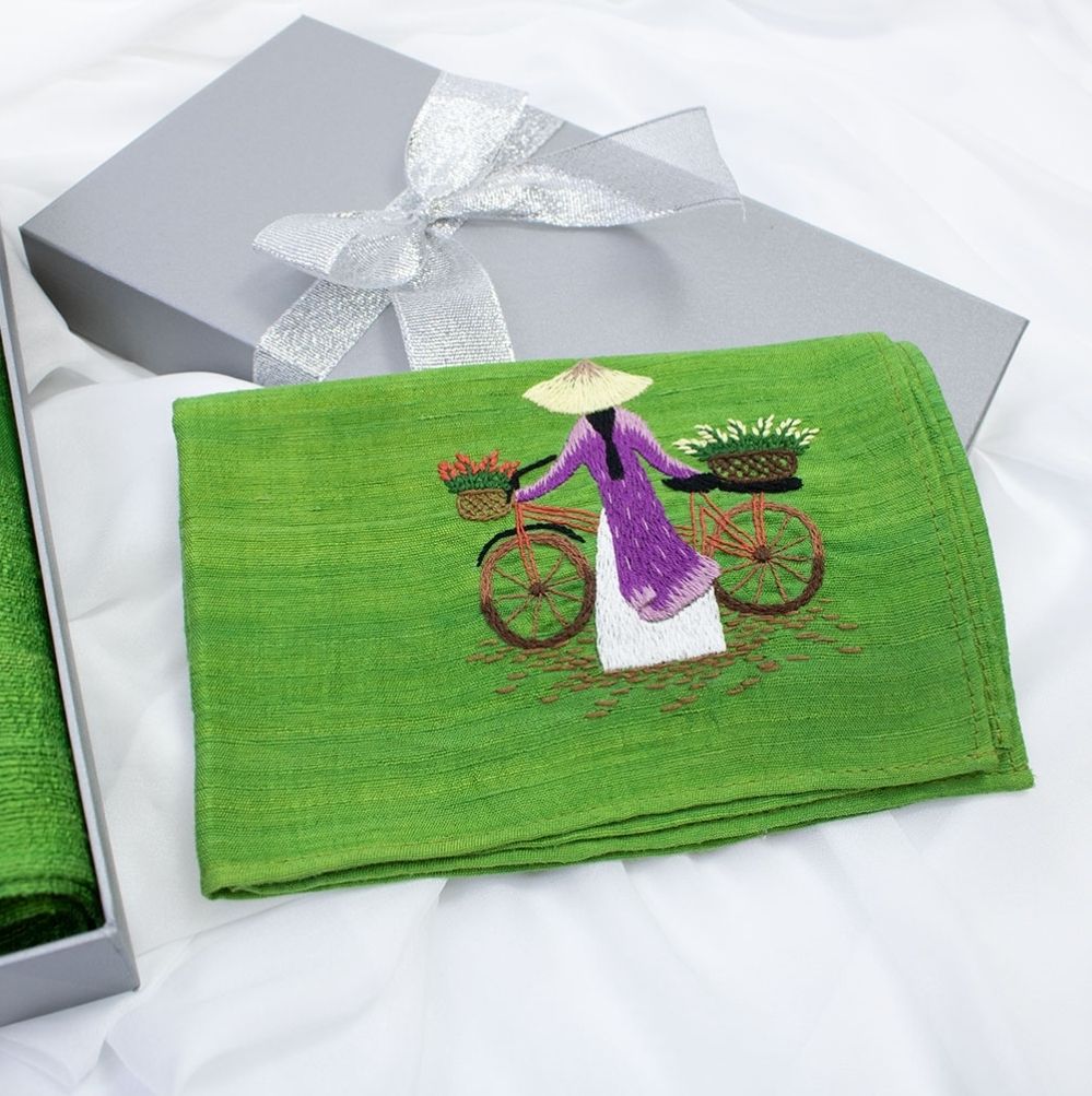  Set quà 026: Em là Xuân Xanh 