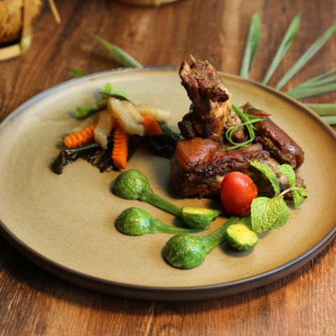  SƯỜN CỪU NON NƯỚNG MẬT THỐT NỐT 