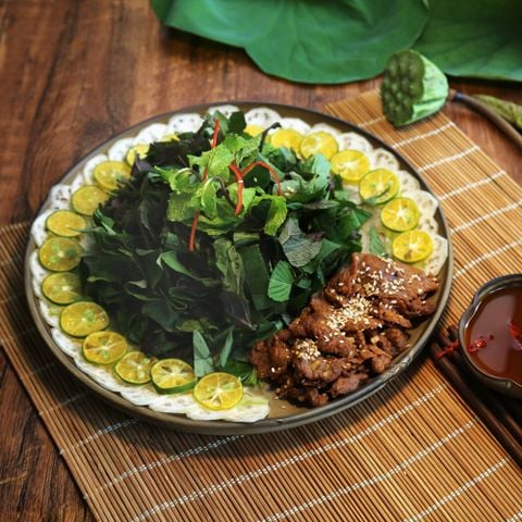  GỎI BÒ NƯỚNG TỨ QUÝ 