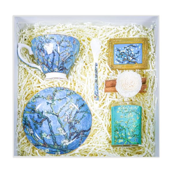  Almond blossoms masterpiece 