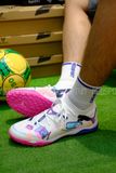  Giày Bóng Đá Cỏ Nhân Tạo Puma Future 7 Bo Thun Trắng đế hồng TF 