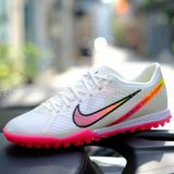  Giày Bóng Đá Cỏ Nhân Tạo Mercurial Vapor 15 Academy SF Trắng Logo Hồng TF 