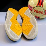  Giày Bóng Đá Futsal Street Gato 5 (New) Đen/Vàng IC 