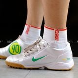  Giày Bóng Đá Cỏ Nhân Tạo Total 90 III Trắng Logo Chuối TF 