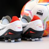  Giày Bóng Đá Cỏ Tự Nhiên Mizuno Morelia Neo 4 Pro Trắng Đế Đen FG 