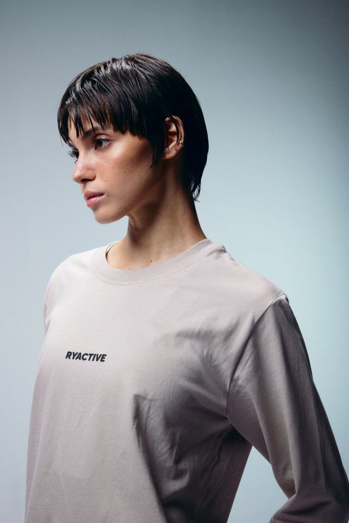 Áo thun tay dài BASIC LONGSLEEVES TEE Light Beige