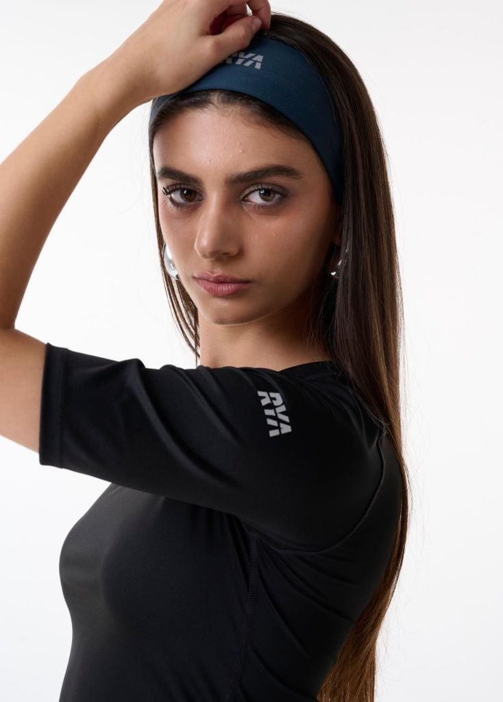 Áo tay ngắn GENTLE TOP Black