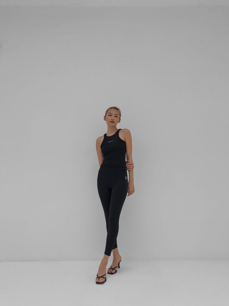 Áo thun Ribbed Minimal Tank Black