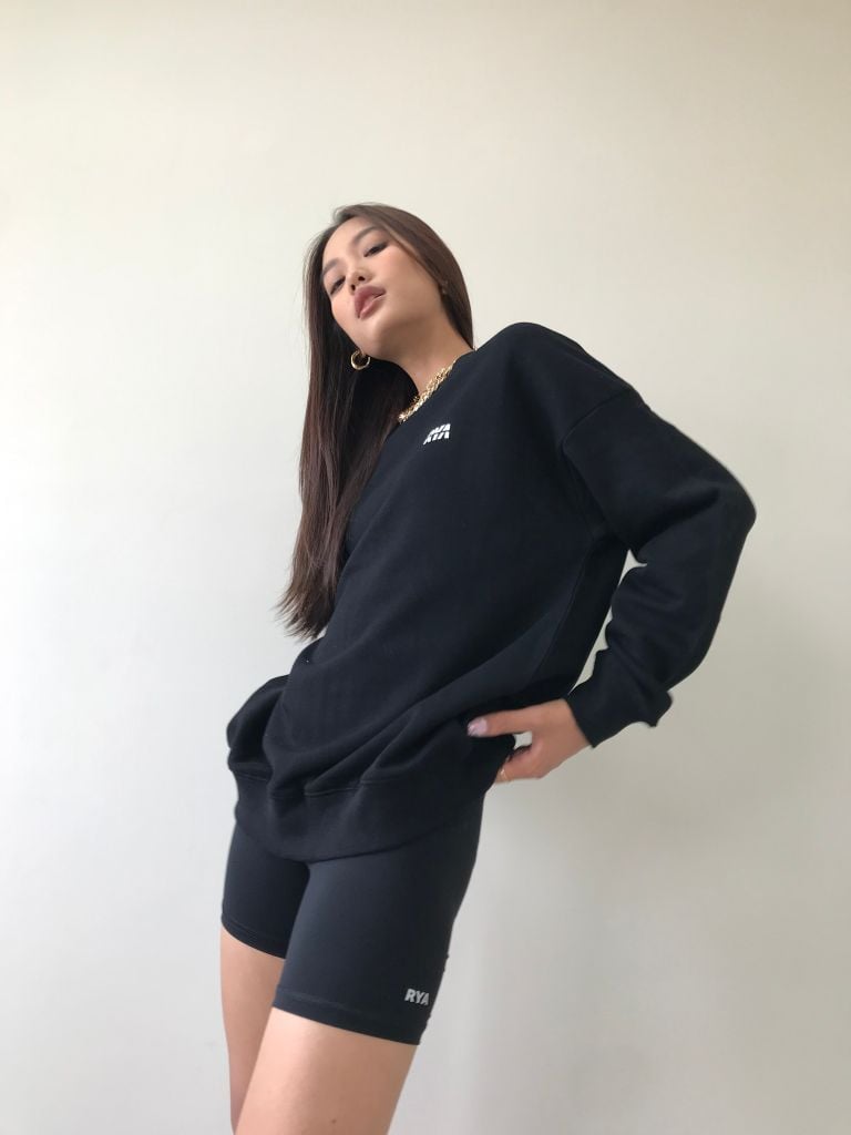 Áo RYA SWEATER Black