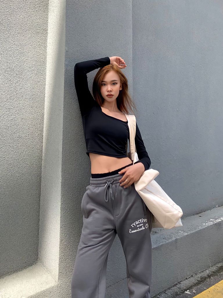 Quần Oversized Jogger Dark Grey