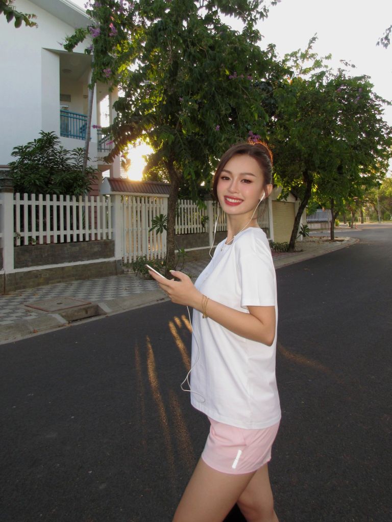 Áo RYACTIVE RELAXED TEE White