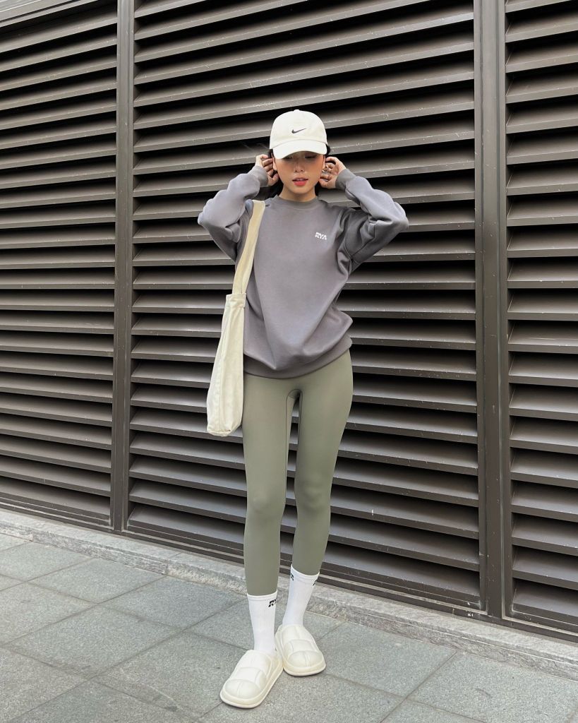 Áo RYA Sweater Grey