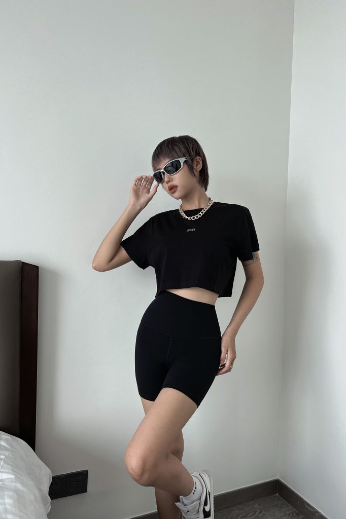 Comfy Croptop Black