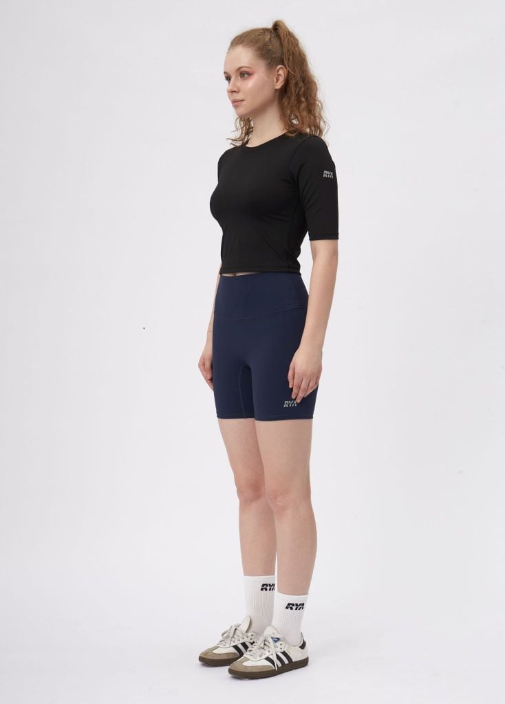 Áo tay ngắn GENTLE TOP Black