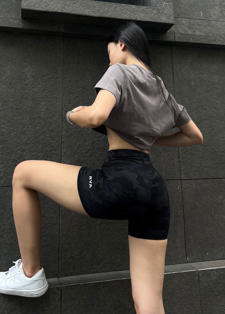 Áo thun COMFY CROPTOP Dark Grey