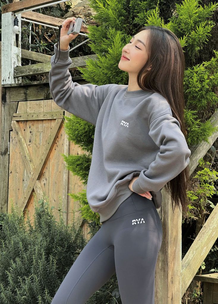 Áo RYA SWEATER Grey