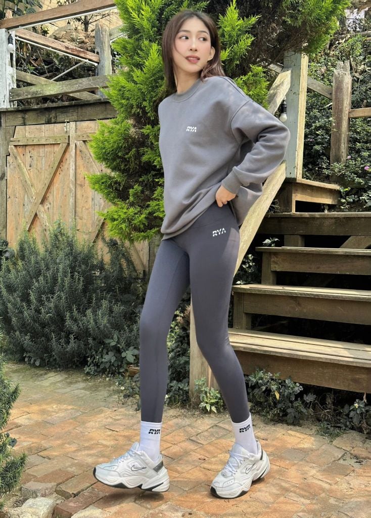 Áo RYA SWEATER Grey