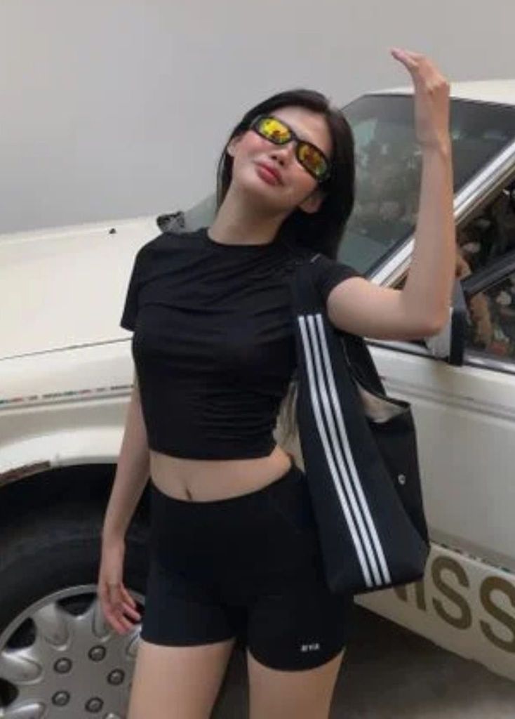 Áo thun RYA BABY TEE Black