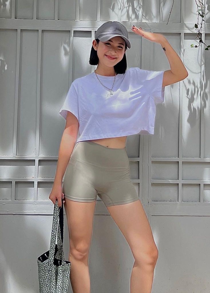 Áo thun COMFY CROPTOP White