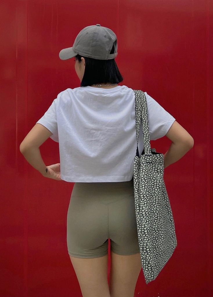 Áo thun COMFY CROPTOP White