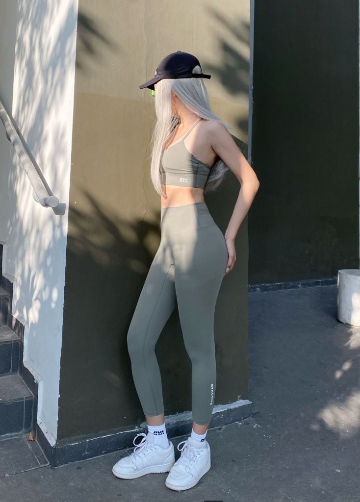 Quần MEDIUM LEGGING Olive Green