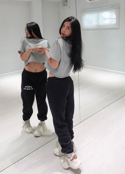  Quần OVERSIZED JOGGER Black 