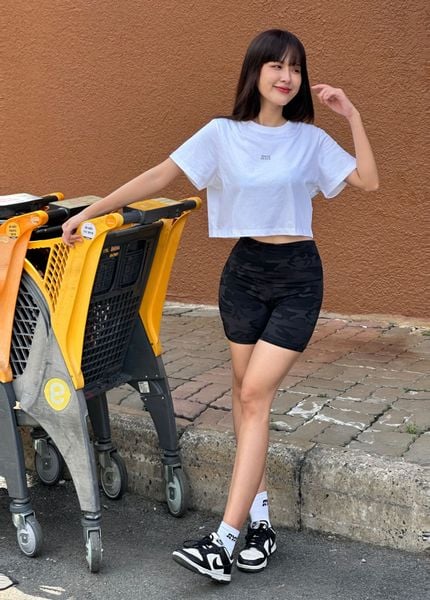  Áo thun COMFY CROPTOP White 